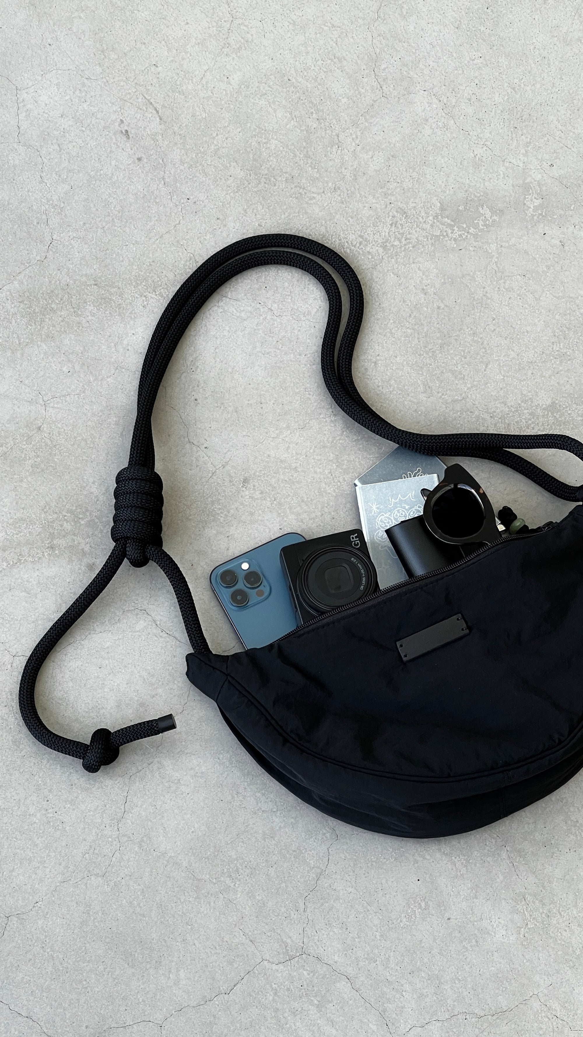 The Everyday Crossbody 1.0 | Black